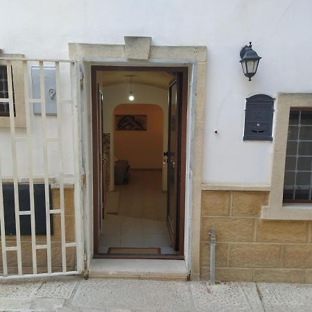 La Dimora Di Tonia Apartment Месане Екстериор снимка