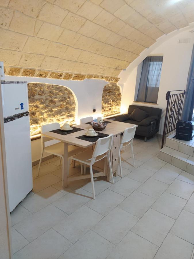 La Dimora Di Tonia Apartment Месане Екстериор снимка