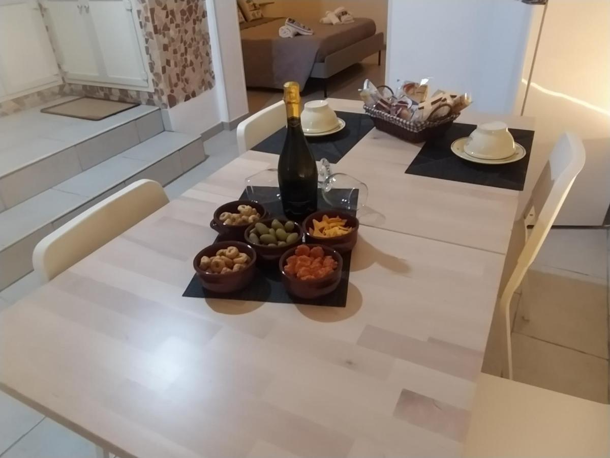 La Dimora Di Tonia Apartment Месане Екстериор снимка